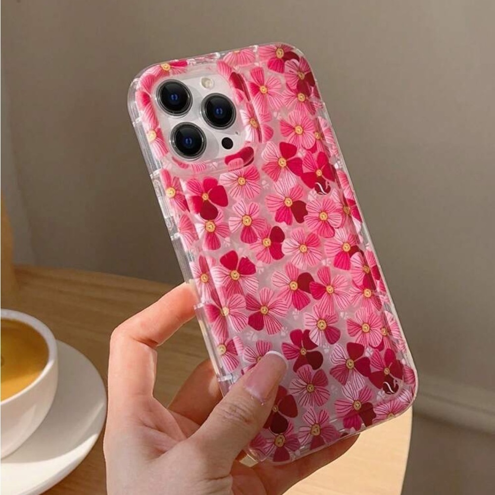 ⚠️Clearance iPhone 13/Pro/Pro Max Floral Pattern Phone Case - Picture 3 of 3
